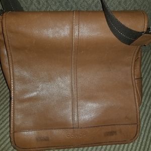 Coach Men's Houston Messenger Bag Saddle Leather